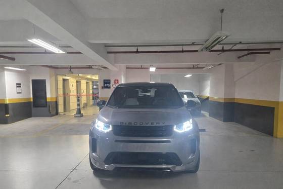LAND ROVER DISCOVERY SPORT 2.0 D200 TURBO DIESEL R-DYNAMIC SE AUTOMÁTICO